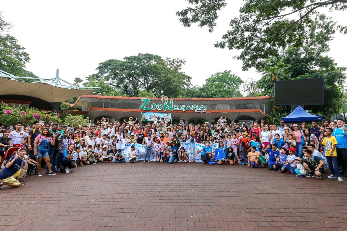 Young speakers and families at the Zoo Negara Brand Ambassador Programme